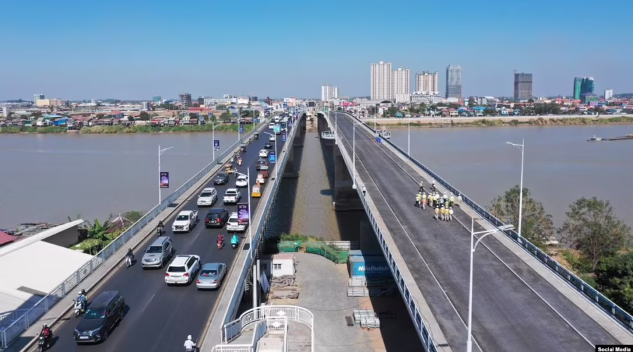 Chroy-Changva-Bridge.avif