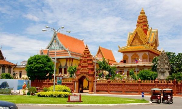 Ounalom-pagoda.jpg