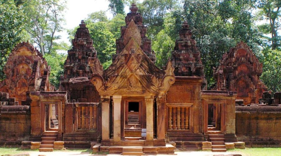 banteay-srei-2.jpg